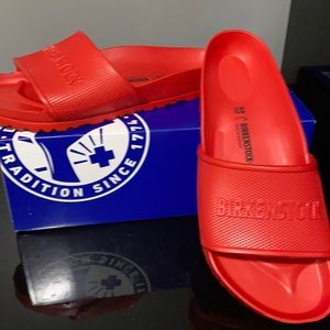 Birkenstock Slides - Red Wmns sz 9